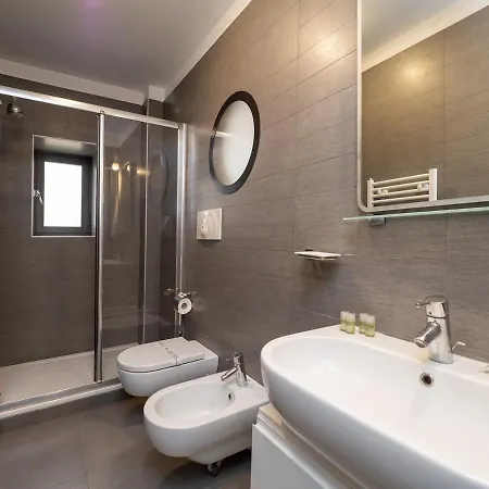 Ampio Loft 5' Dalla Metro Milan
